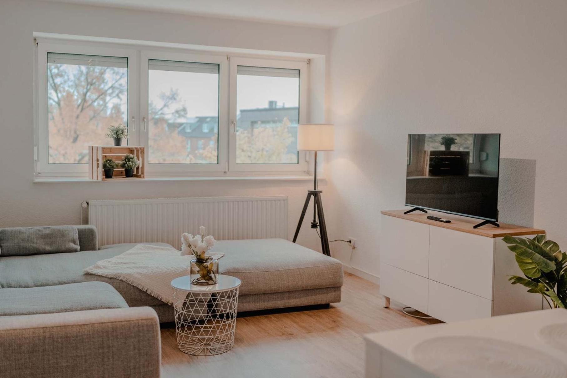 Apartment Mit Kueche, Arbeitsplatz Und Xxl Sofa Neuss Εξωτερικό φωτογραφία